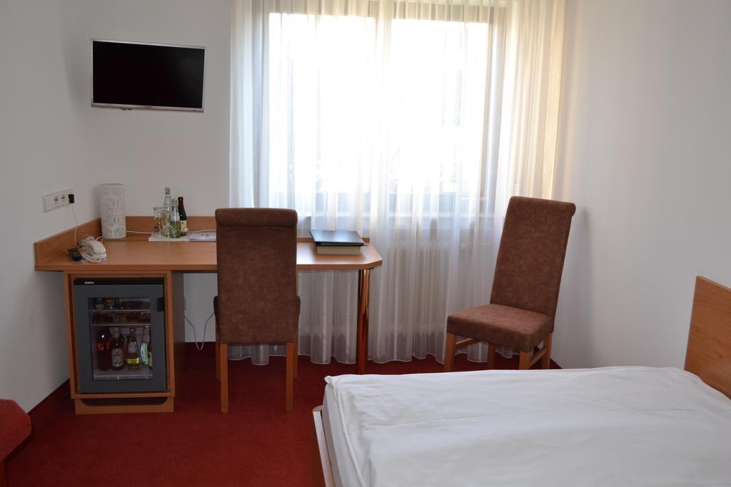 Hotel Hospiz Tuebingen Phòng bức ảnh