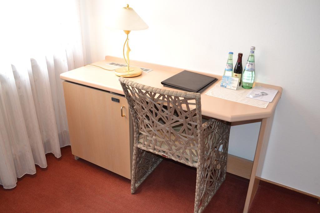 Hotel Hospiz Tuebingen Phòng bức ảnh